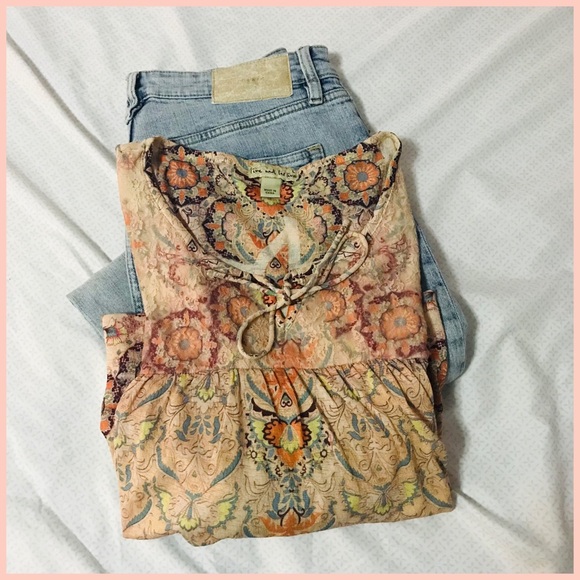 Live and Let Live Floral Peasant Blouse - Peach and Blue - Picture 2 of 4